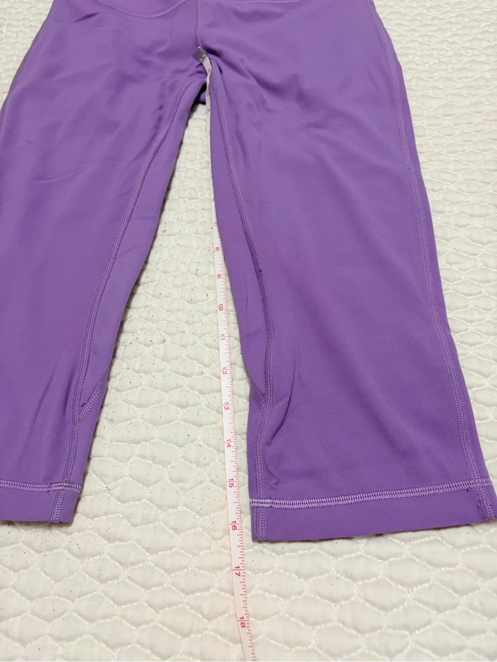 lululemon athletica Lavender Capri Leggings